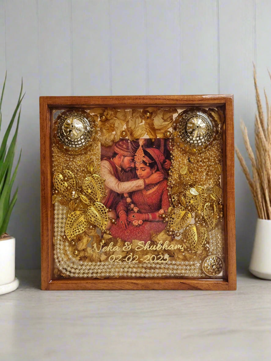 Teakwood Square Frame