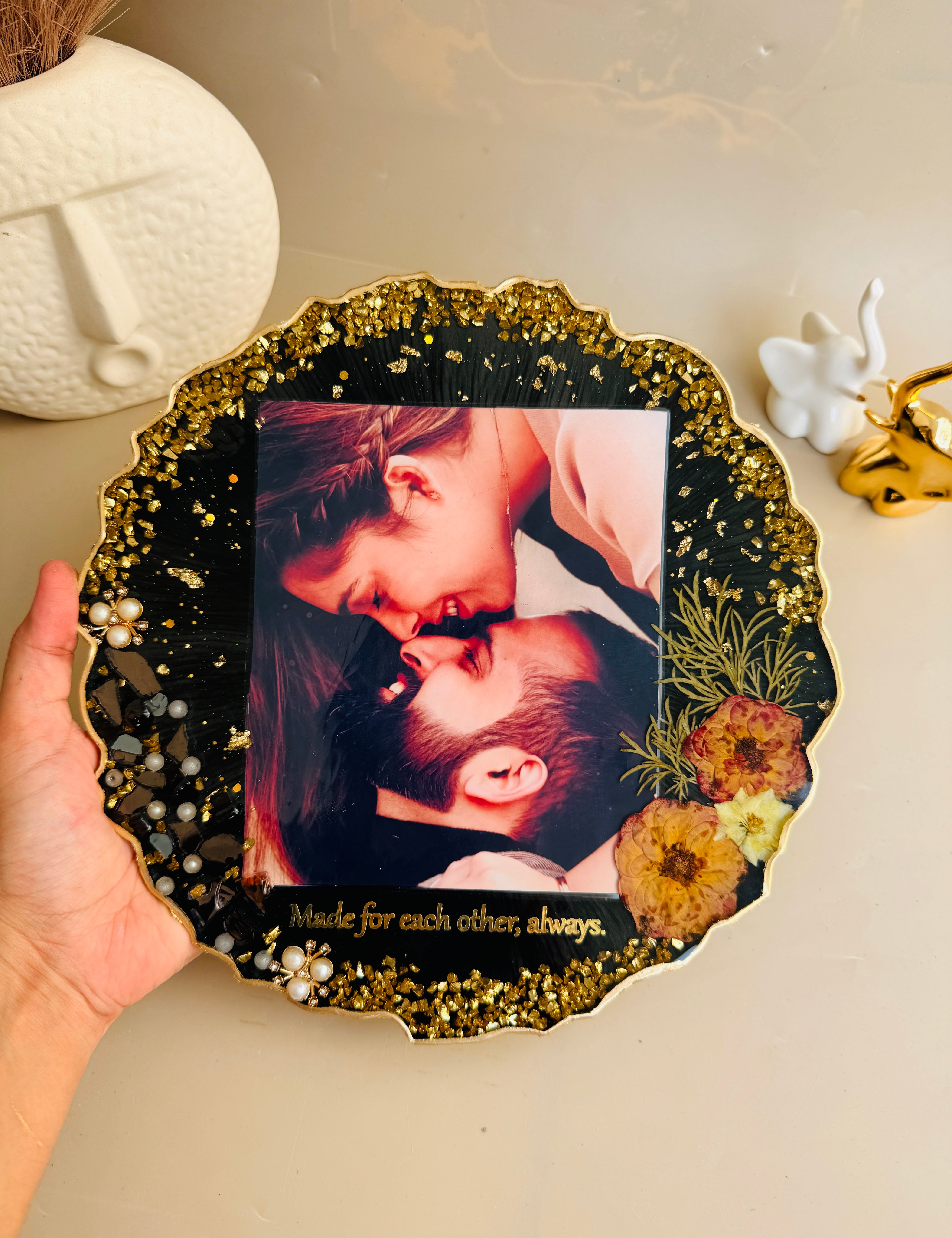 Custom resin photo frame for wedding anniversary