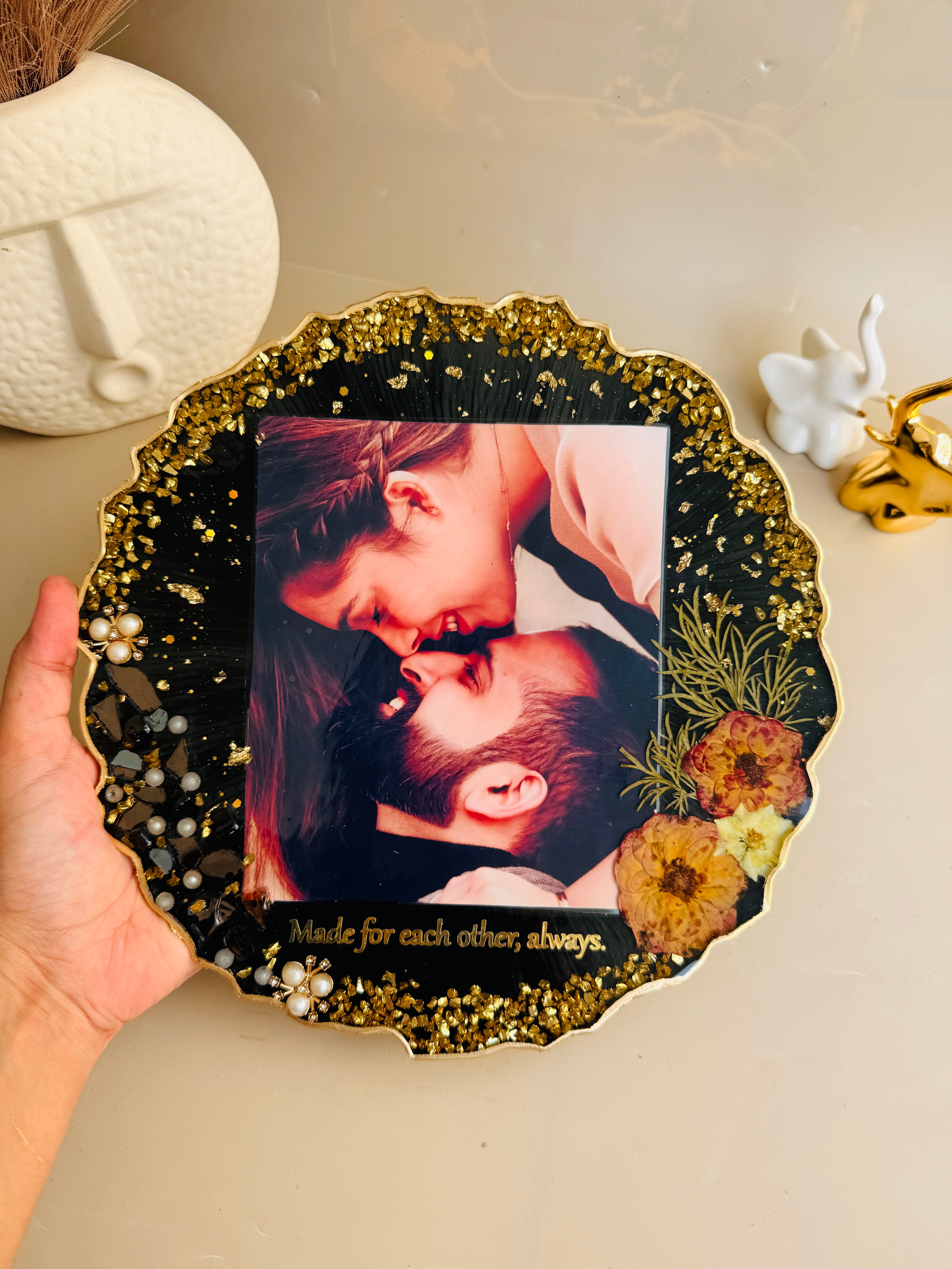 Custom resin photo frame for wedding anniversary