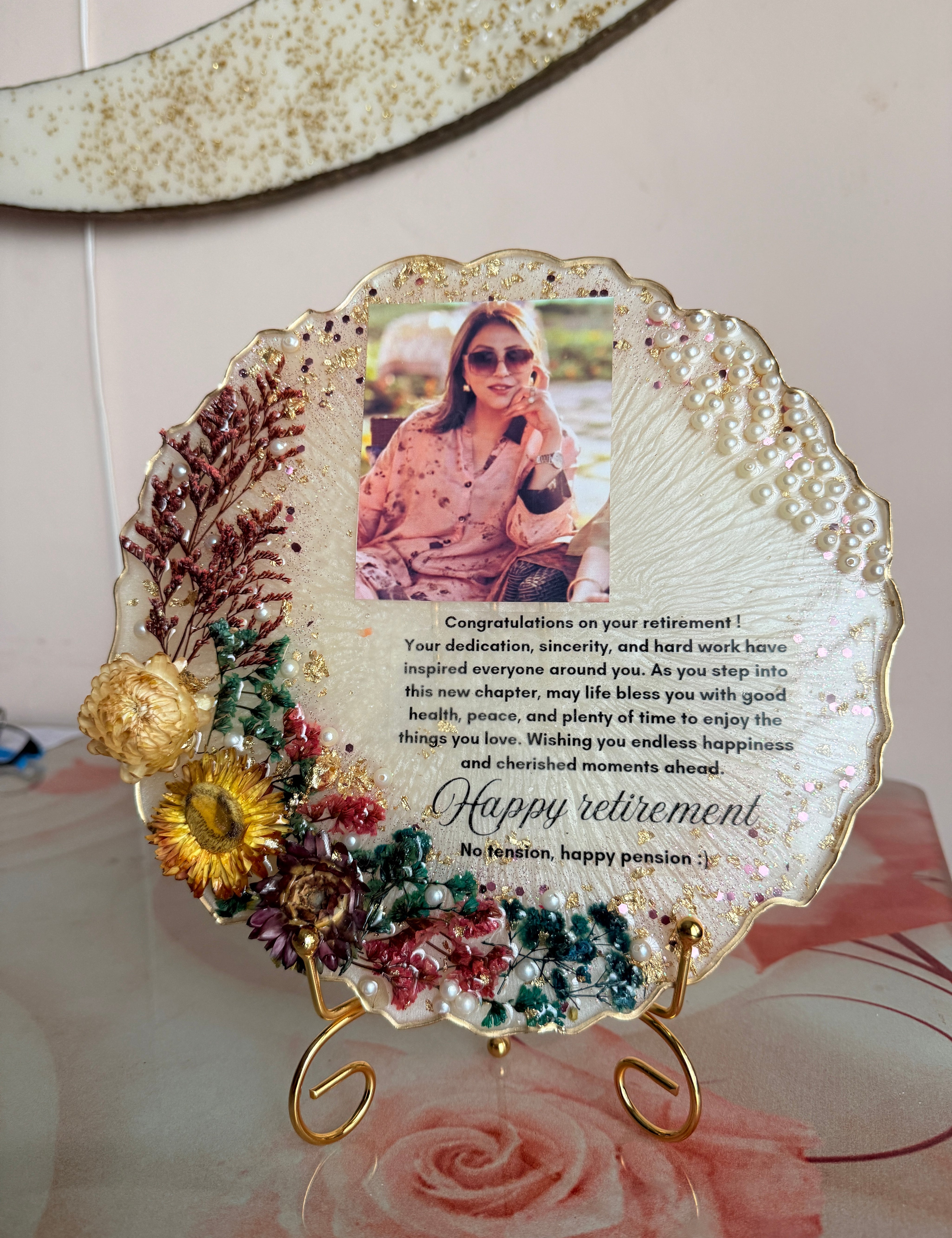 Custom resin photo frame for home decor and gifting