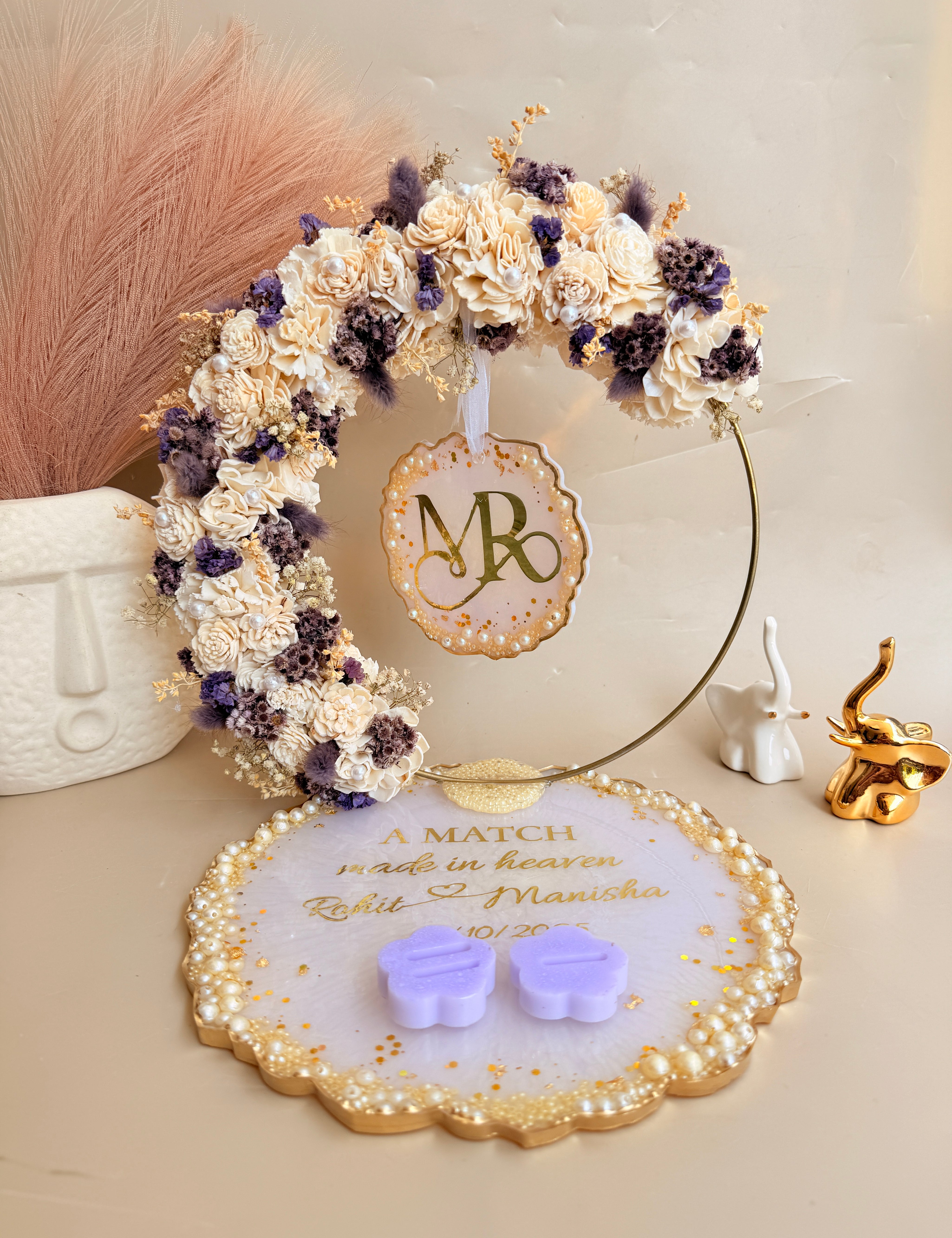 Decorative resin platter for engagement rituals