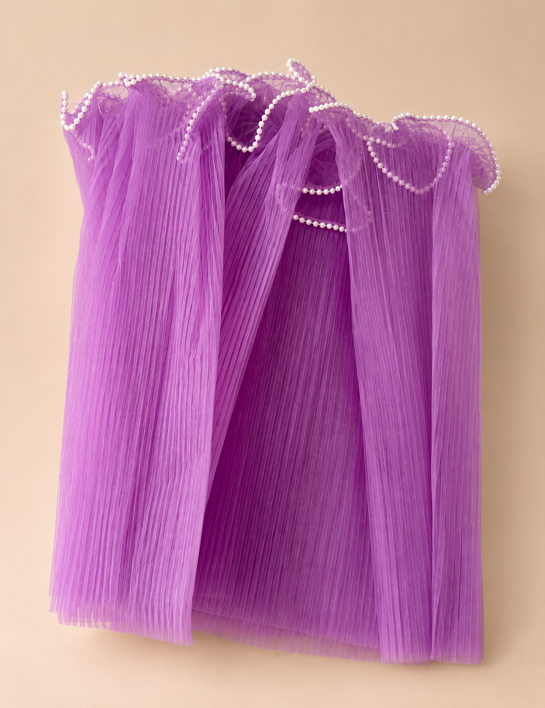 Wave Wrapping mesh with Pearl (3.7 Yards)