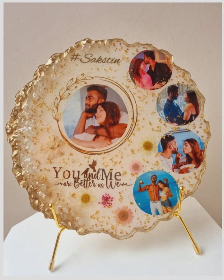 Romantic resin photo frame for anniversary gifting