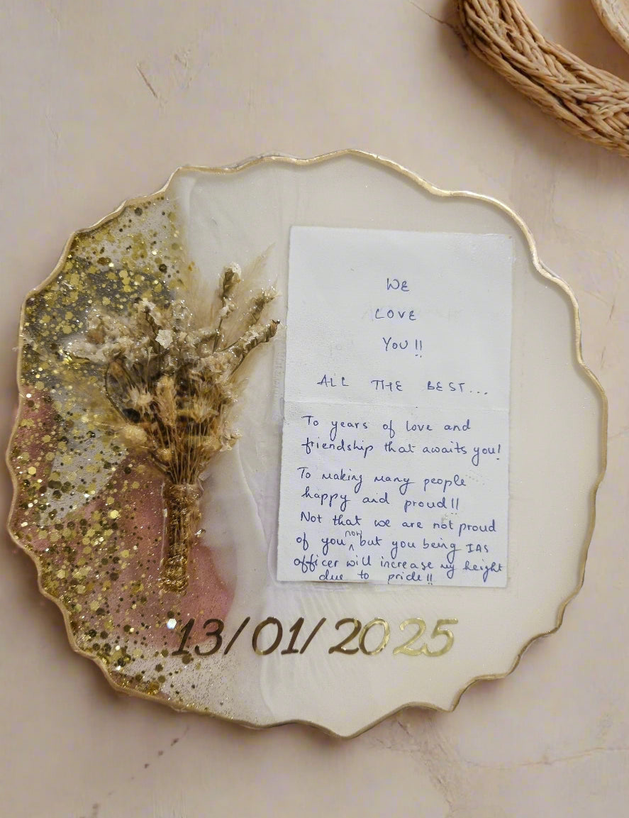 Aesthetic resin photo frame for everyday decor
