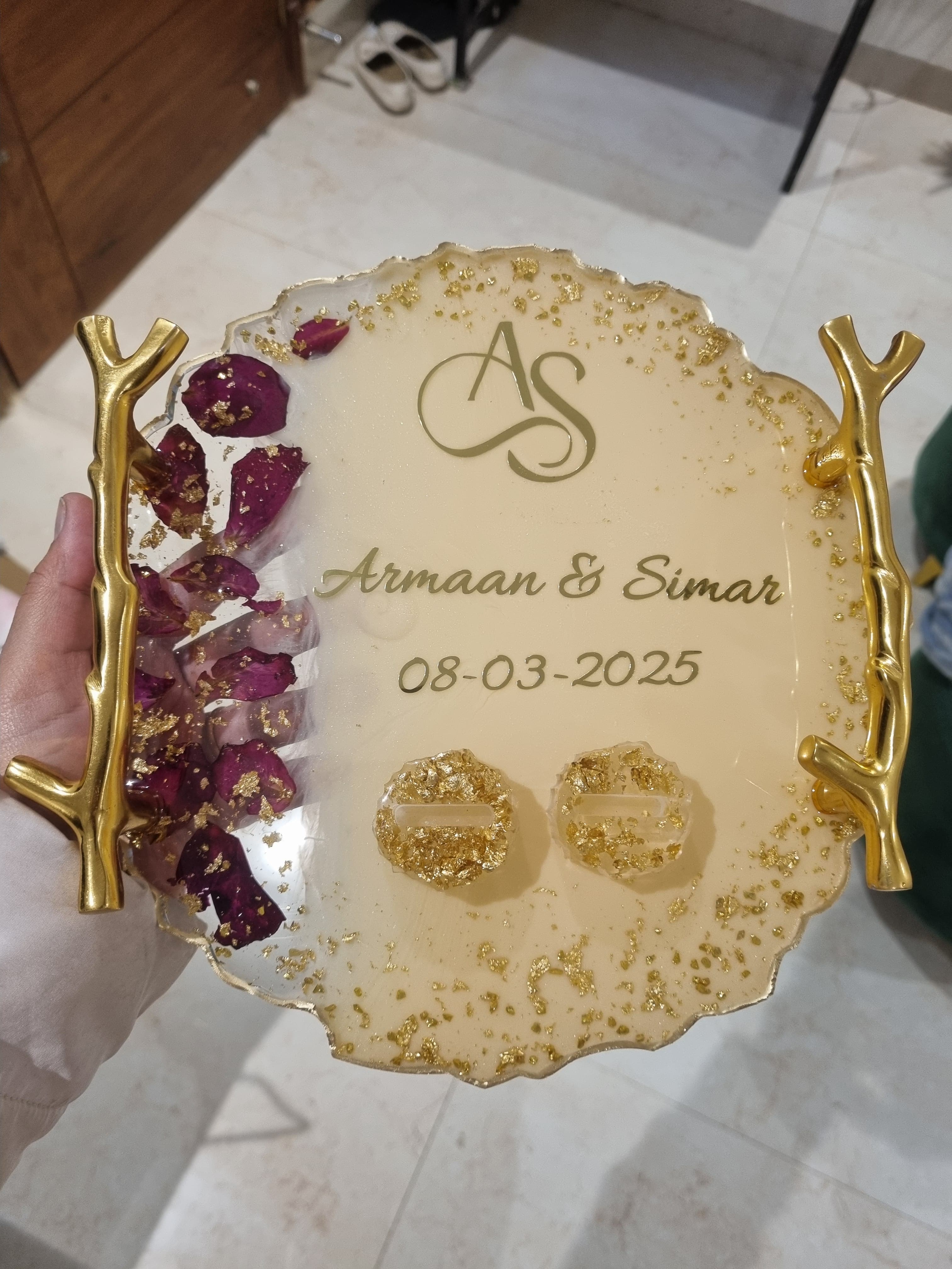 Artistic resin platter for engagement ceremony decor