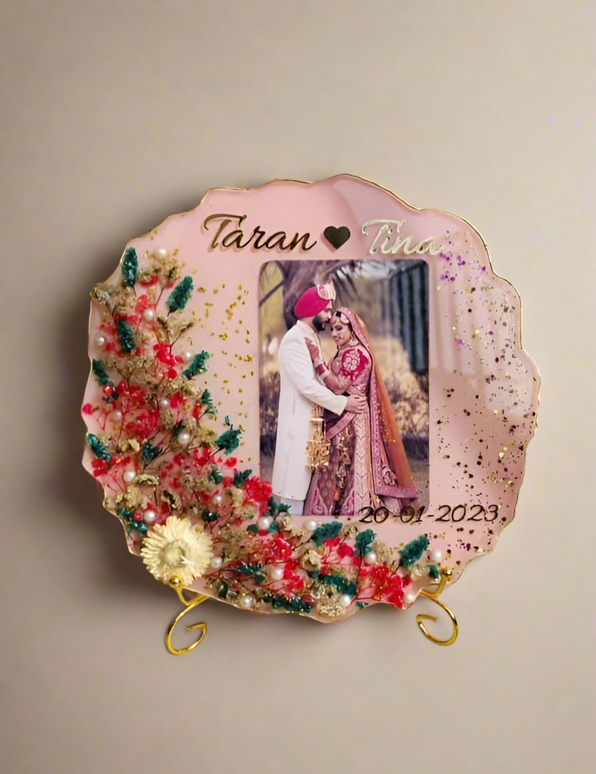 Custom resin photo frame for wedding anniversary