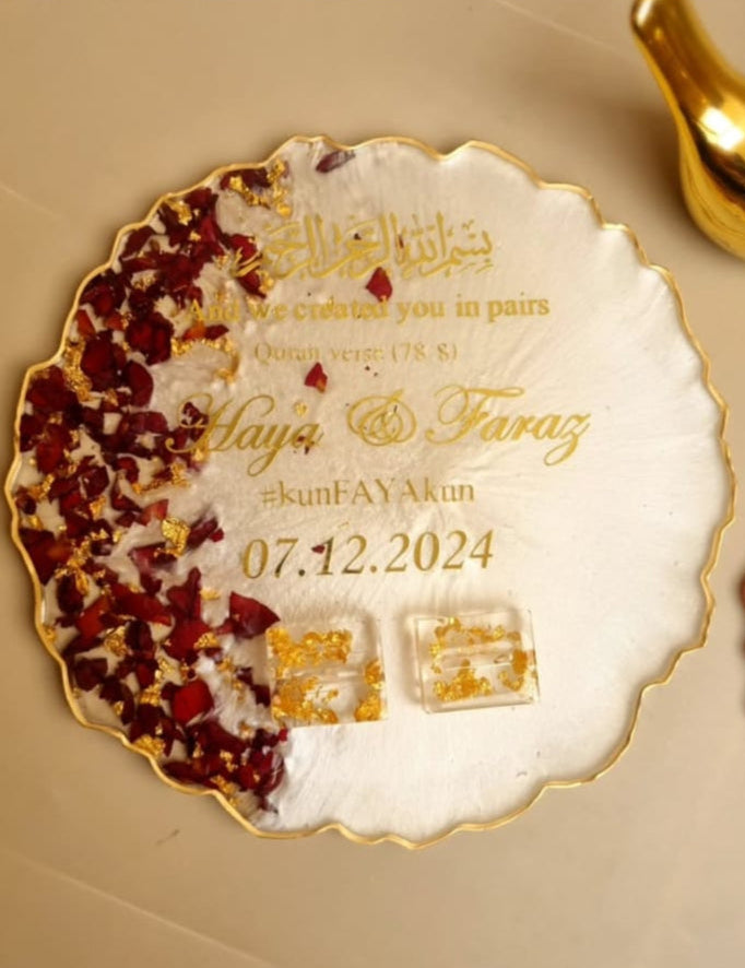 Decorative resin platter for engagement rituals