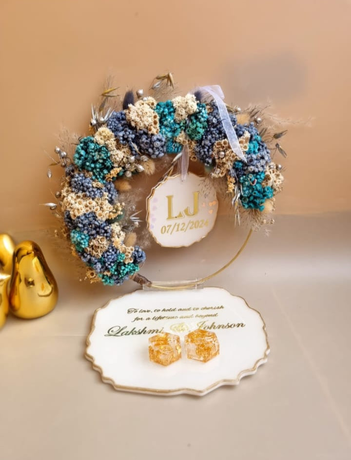 Engagement platter