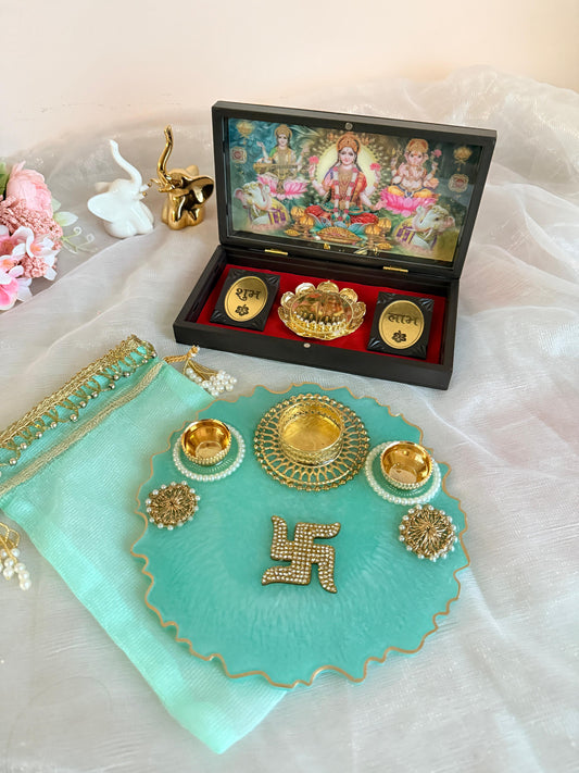 Aarti Star